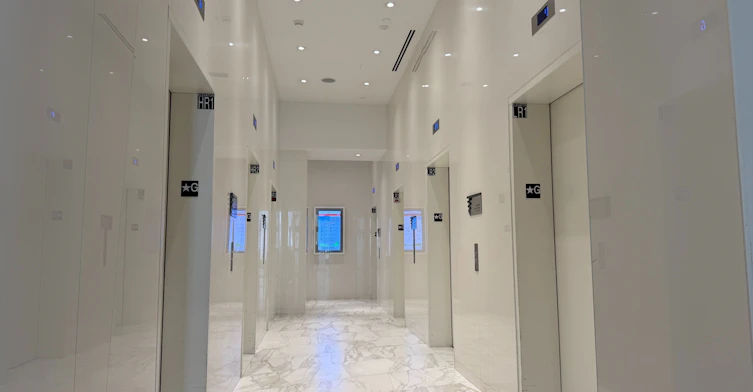 1010-3883 Quartz Road, Mississauga, ON, L5B 0M4 - 4