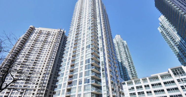 3009-225 Webb Drive, Mississauga, ON, L5B 3Y5