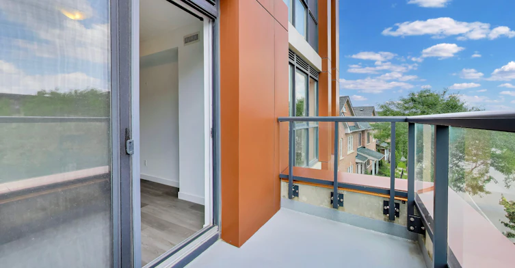 304-5001 Corporate Drive, Burlington, ON, L7L 0H5 - 20