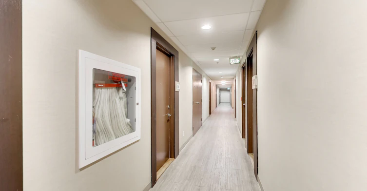 304-5001 Corporate Drive, Burlington, ON, L7L 0H5 - 7