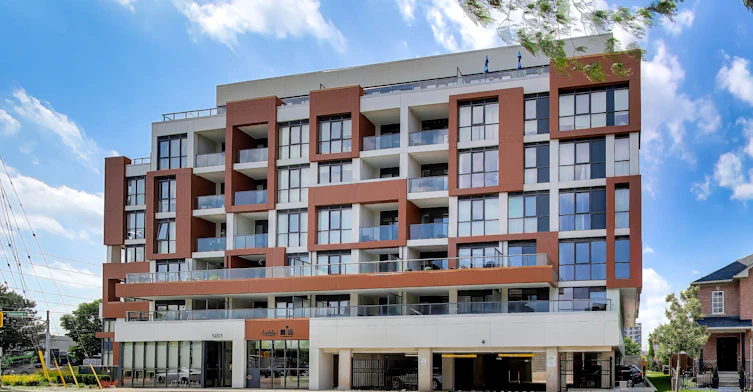304-5001 Corporate Drive, Burlington, ON, L7L 0H5 - 2