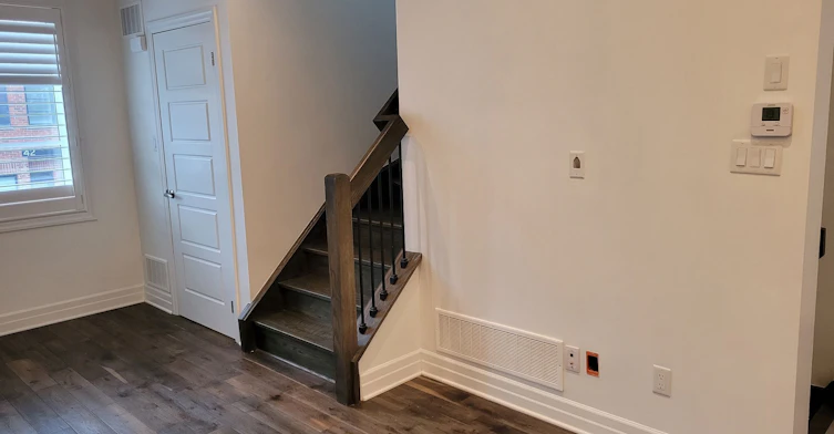 38-70 Plains Road W, Burlington, ON, L7T 1E8 - 4