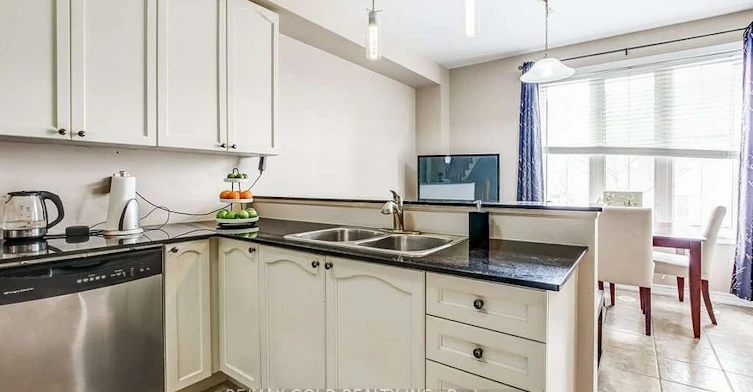 6 Cailiff Street, Brampton, ON, L6Y 0P9 - 7