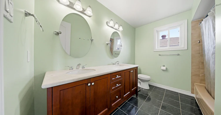 29 Sunforest Drive, Brampton, ON, L6Z 2Z3 - 40