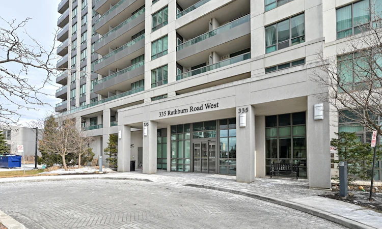 1108-335 Rathburn Road W