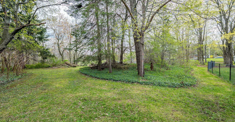 1368 2 Side Road, Burlington, ON, L7P 0G9 - 41