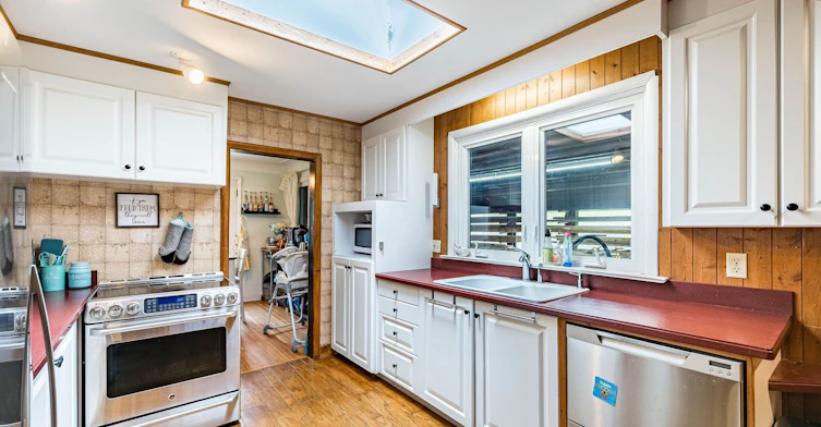 1368 2 Side Road, Burlington, ON, L7P 0G9 - 20