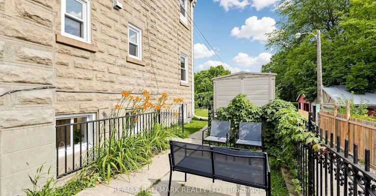 Lower Level-57 Humberside Avenue, Toronto, ON, M6P 1J6 - 19