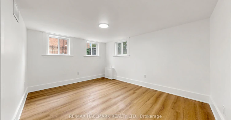 Lower Level-57 Humberside Avenue, Toronto, ON, M6P 1J6 - 3