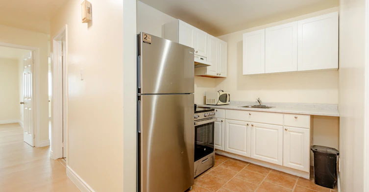 975A-975 Albion Road, Toronto, ON, M9V 1A6 - 9