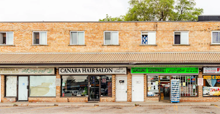 975A-975 Albion Road, Toronto, ON, M9V 1A6 - 3