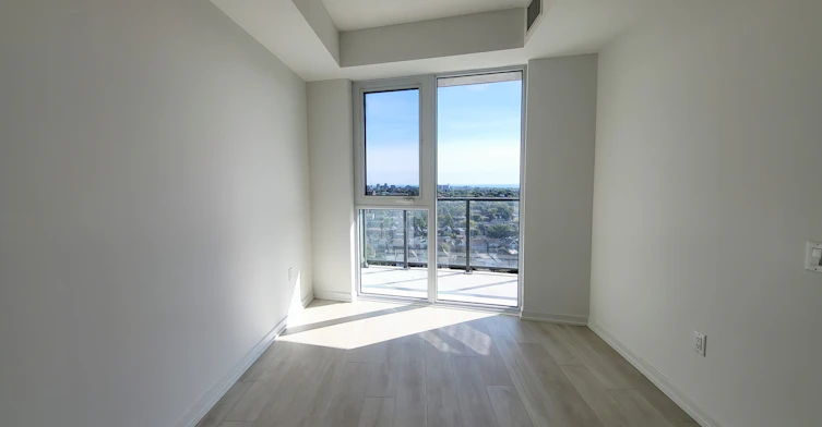 1302-10 Graphophone Grove, Toronto, ON, M6H 0E5 - 13