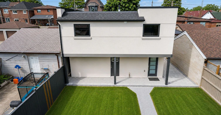 Laneway-230 Boon Avenue, Toronto, ON, M6E 3Z8 - 24