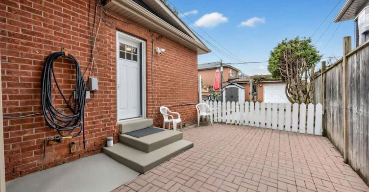 Main Floor-57 Shanly Street, Toronto, ON, M6H 1S4 - 12