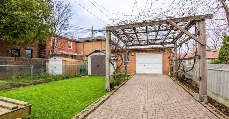 Main Floor-57 Shanly Street, Toronto, ON, M6H 1S4 - 16