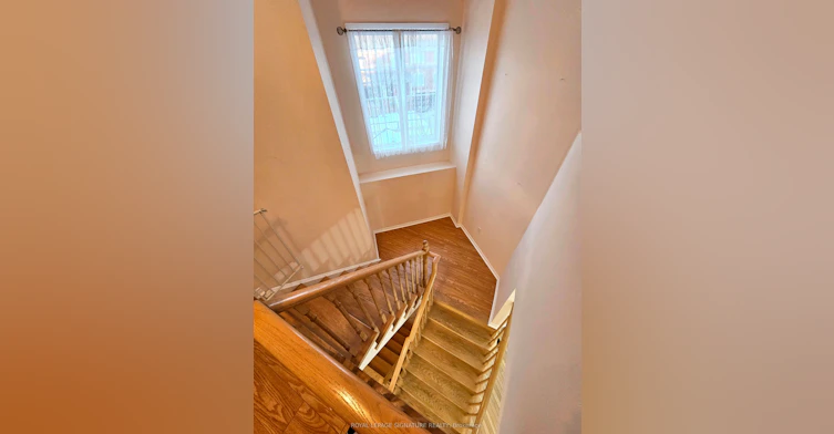 1565 Woodhenge Way, Mississauga, ON, L5N 7S9 - 14