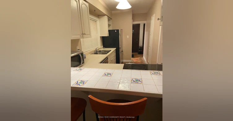 13 Tenth Street, Toronto, ON, M8V 3E7 - 11