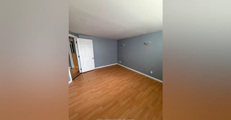 Bsmt-1165 Ogden Avenue, Mississauga, ON, L5E 2G8 - 6