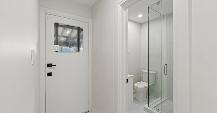 Lower-2348 Denise Road, Mississauga, ON, L4X 1J4 - 2