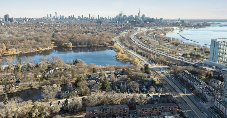 2805-103 The Queensway N/A, Toronto, ON, M6S 5B3 - 48