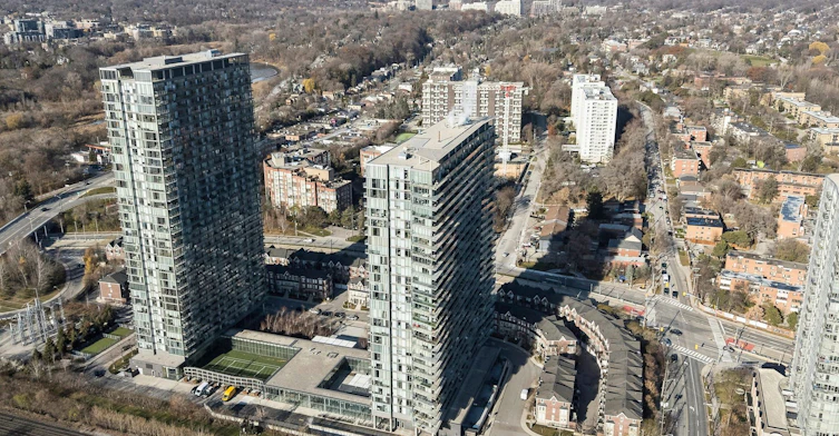 2805-103 The Queensway N/A, Toronto, ON, M6S 5B3 - 43
