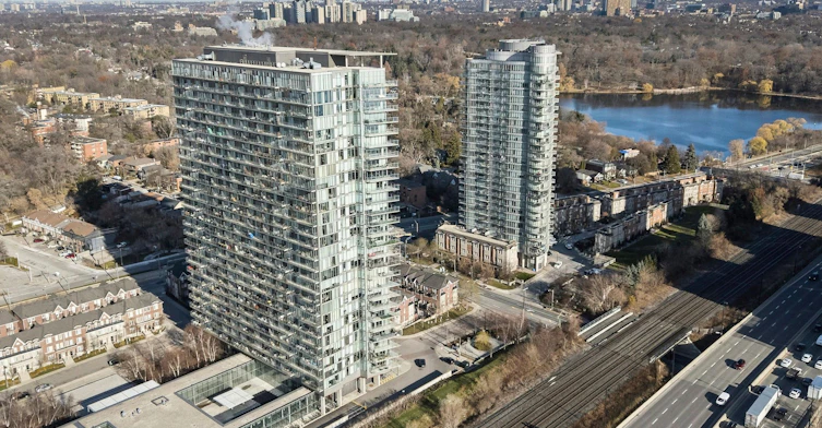 2805-103 The Queensway N/A, Toronto, ON, M6S 5B3 - 45
