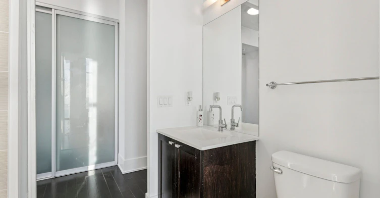 2805-103 The Queensway N/A, Toronto, ON, M6S 5B3 - 22