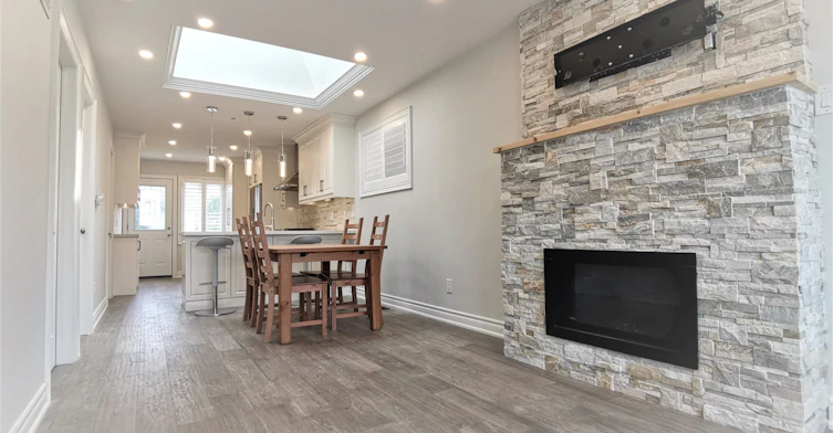 Main-379 Whitmore Avenue, Toronto, ON, M6E 2N5 - 2