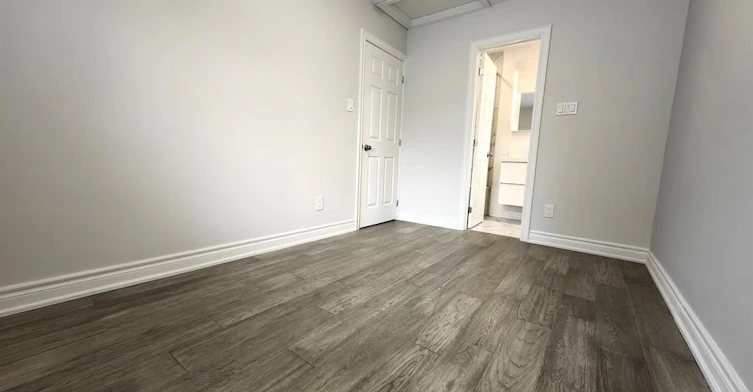 Main-379 Whitmore Avenue, Toronto, ON, M6E 2N5 - 15