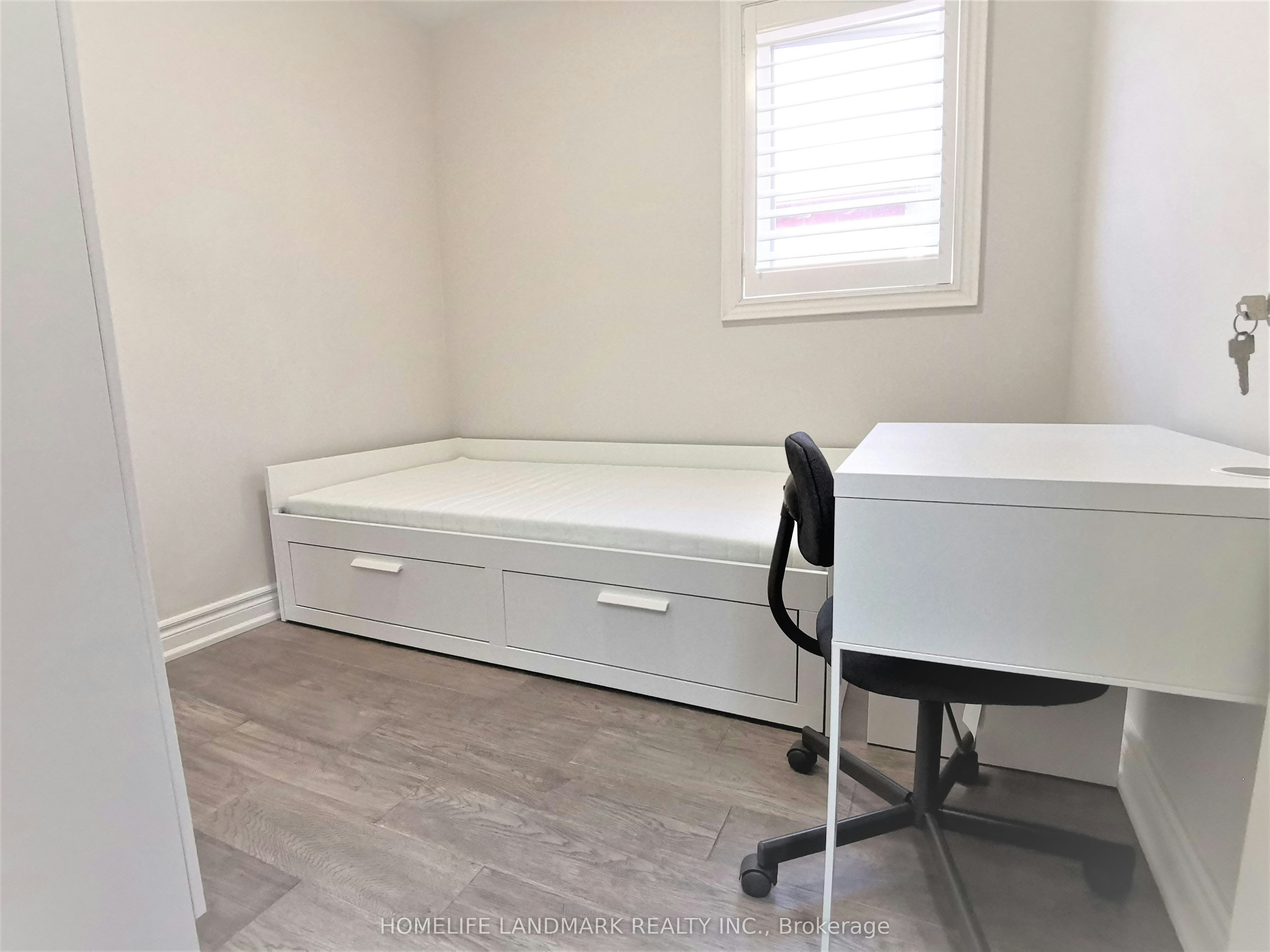 Main-379 Whitmore Avenue, Toronto, ON, M6E 2N5 - 19