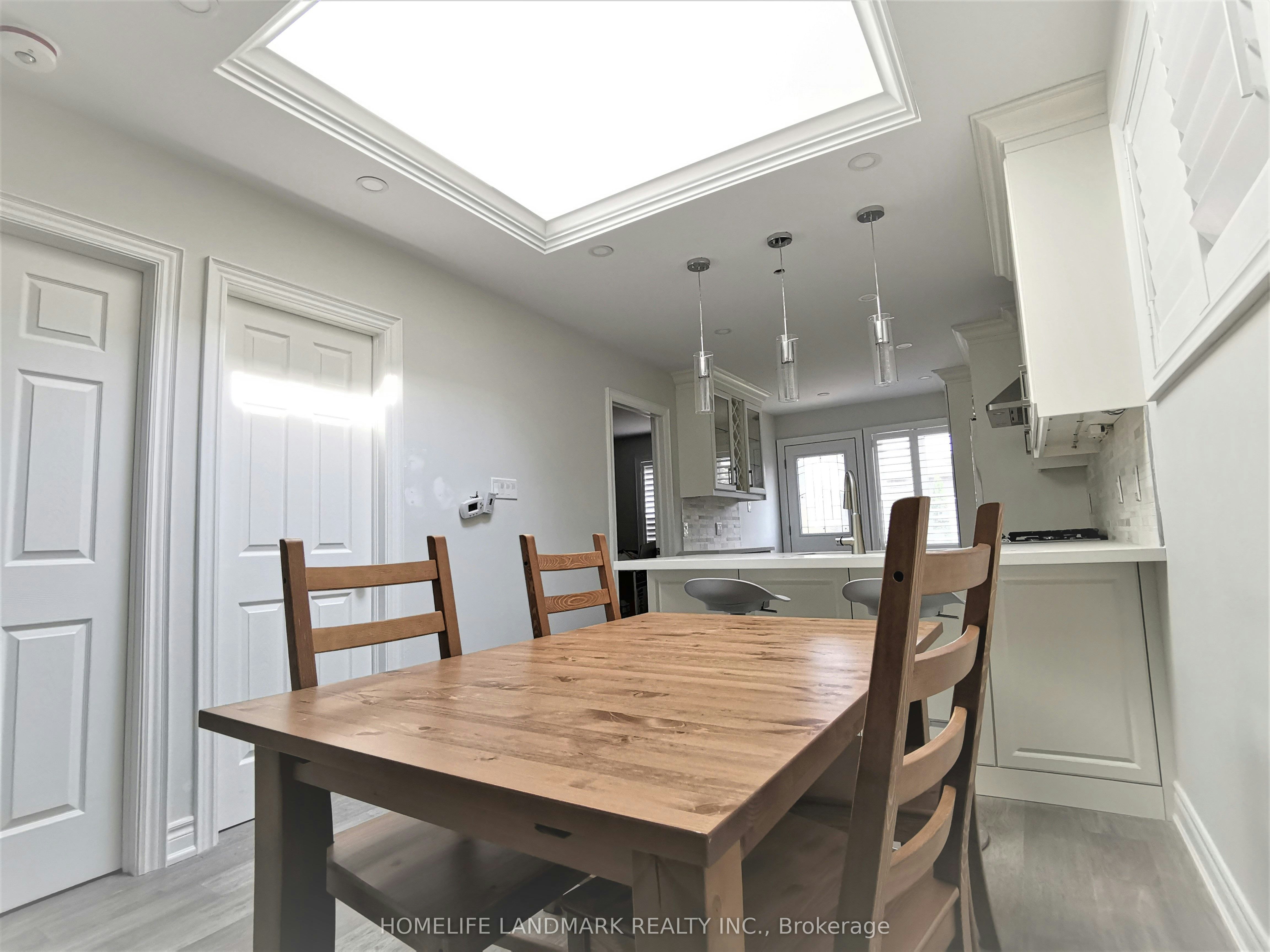 Main-379 Whitmore Avenue, Toronto, ON, M6E 2N5 - 7