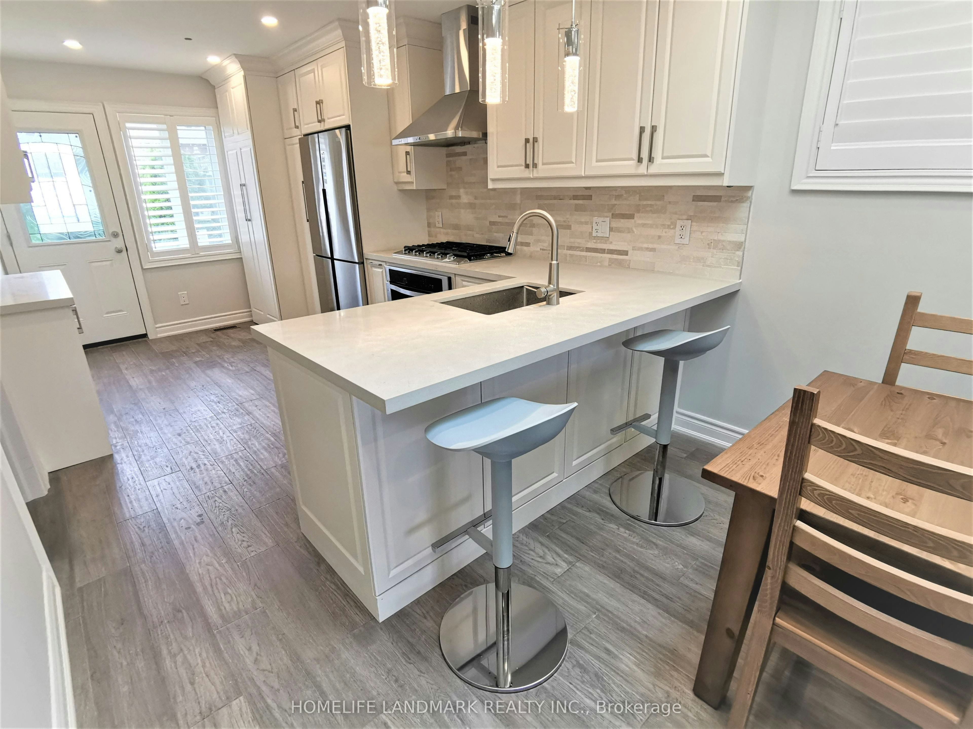 Main-379 Whitmore Avenue, Toronto, ON, M6E 2N5 - 8