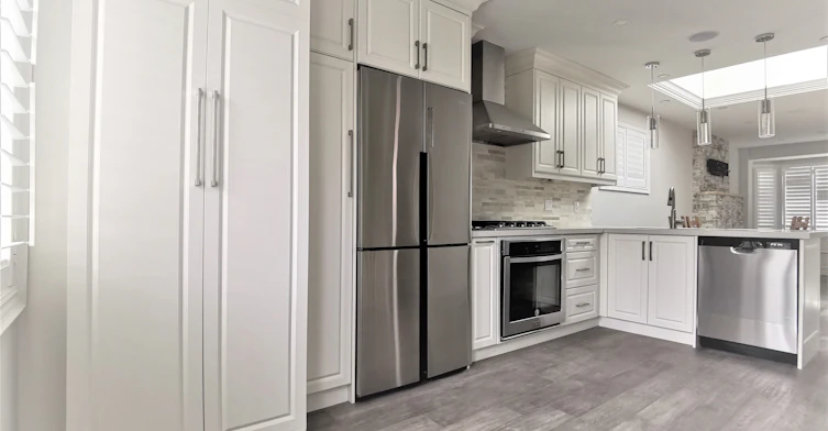 Main-379 Whitmore Avenue, Toronto, ON, M6E 2N5 - 23