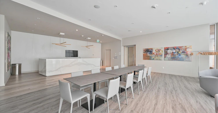205-3900 Confederation Parkway, Mississauga, ON, L5B 0M3 - 34