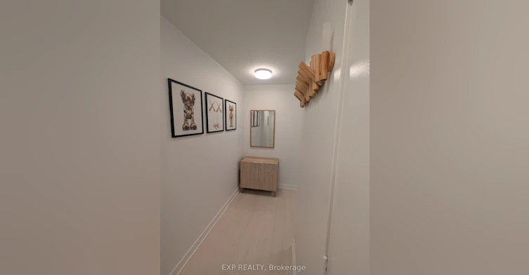 205-3900 Confederation Parkway NW, Mississauga, ON, L5B 0M3 - 8