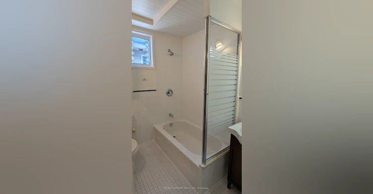 Second Floor-91 Edwin Avenue, Toronto, ON, M6P 3Z5 - 20