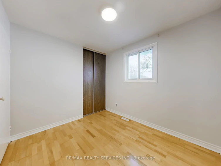 9 Glenridge Road, Brampton, ON, L6S 1N2 - 36