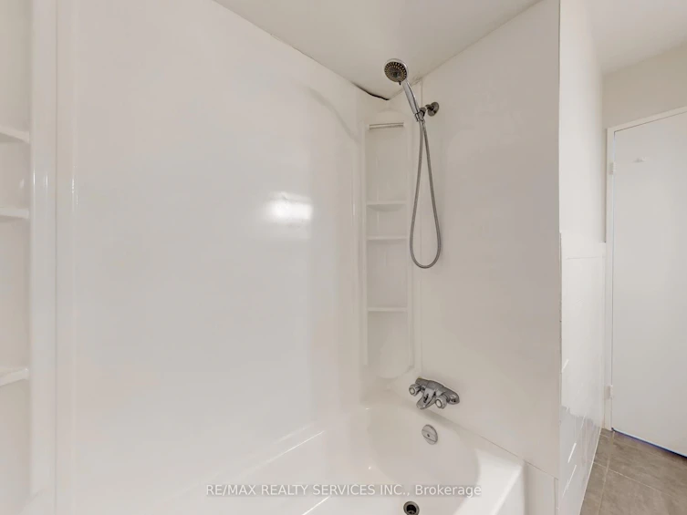 9 Glenridge Road, Brampton, ON, L6S 1N2 - 29