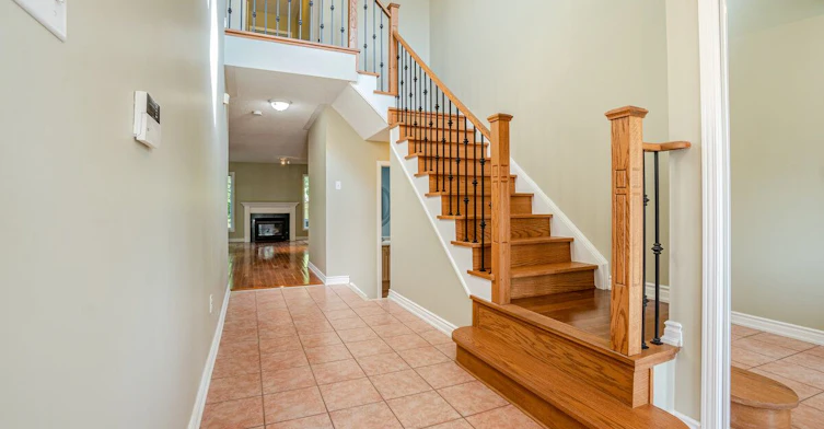 5135 Falconcrest Drive, Burlington, ON, L7L 6K4 - 18