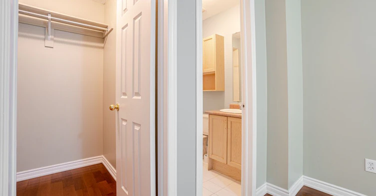 5135 Falconcrest Drive, Burlington, ON, L7L 6K4 - 25