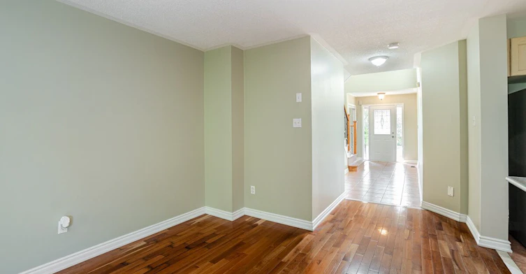 5135 Falconcrest Drive, Burlington, ON, L7L 6K4 - 5
