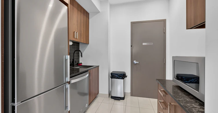 340-1575 Lakeshore Road W, Mississauga, ON, L5J 1J4 - 35