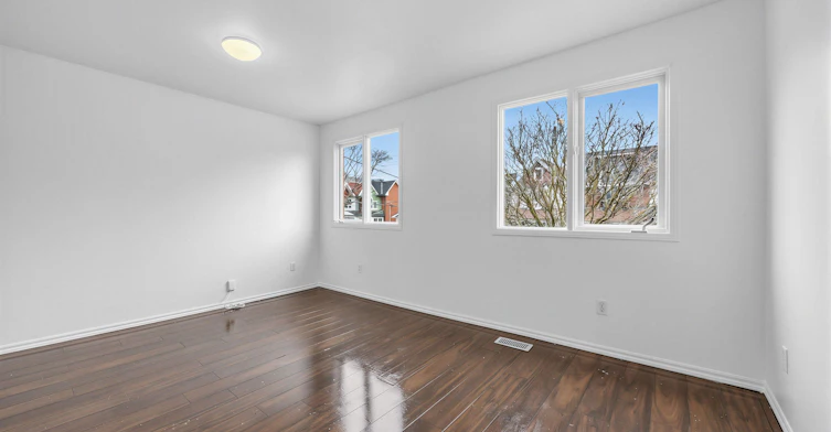2nd Floor-57 Shanly Street, Toronto, ON, M6H 1S4 - 5