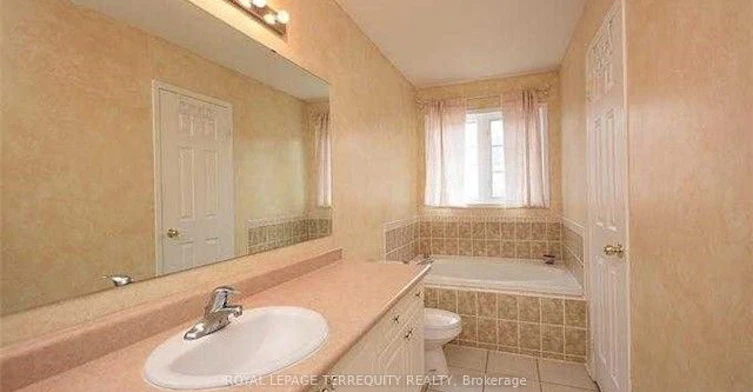 3467 Southwick Street, Mississauga, ON, L5M 7L4 - 9