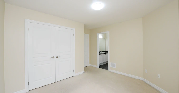 32 Fallmeadow Circle, Brampton, ON, L6Y 0Y8 - 18