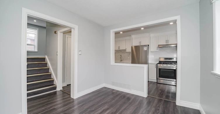 147-6452 Finch Avenue W, Toronto, ON, M9V 1T4 - 7