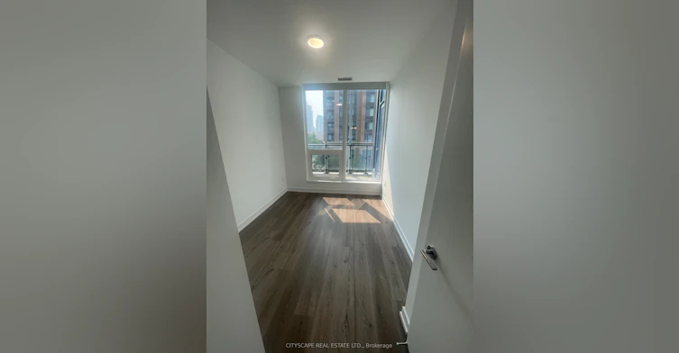 206-395 Square One Drive, Mississauga, ON, L5B 0P6 - 4