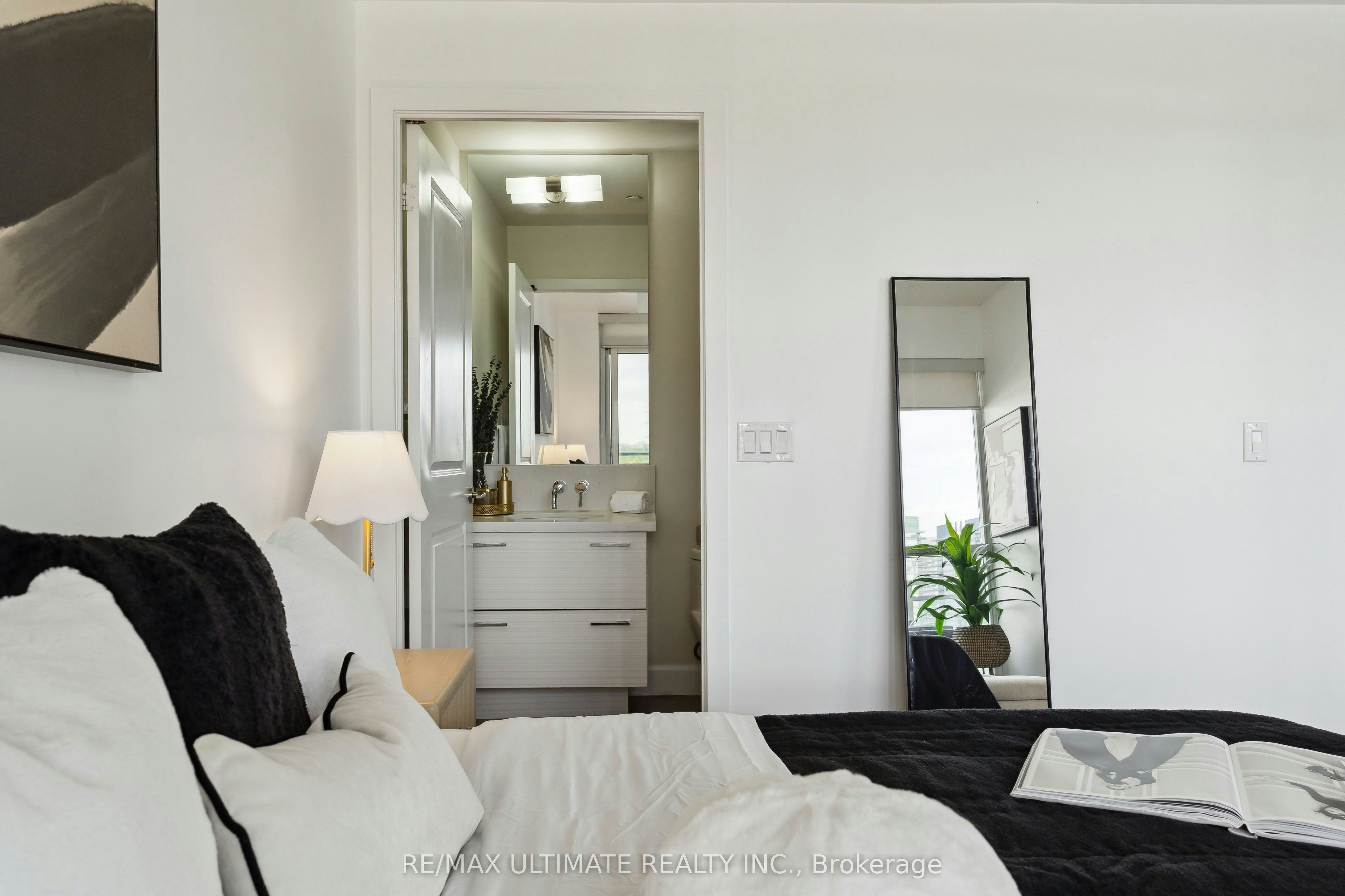 1003-33 Shore Breeze Drive, Toronto, ON, M8V 1A1 - 17