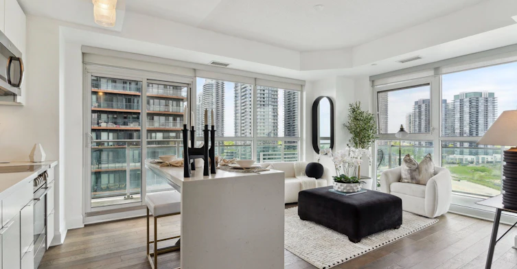 1003-33 Shore Breeze Drive, Toronto, ON, M8V 1A1 - 4