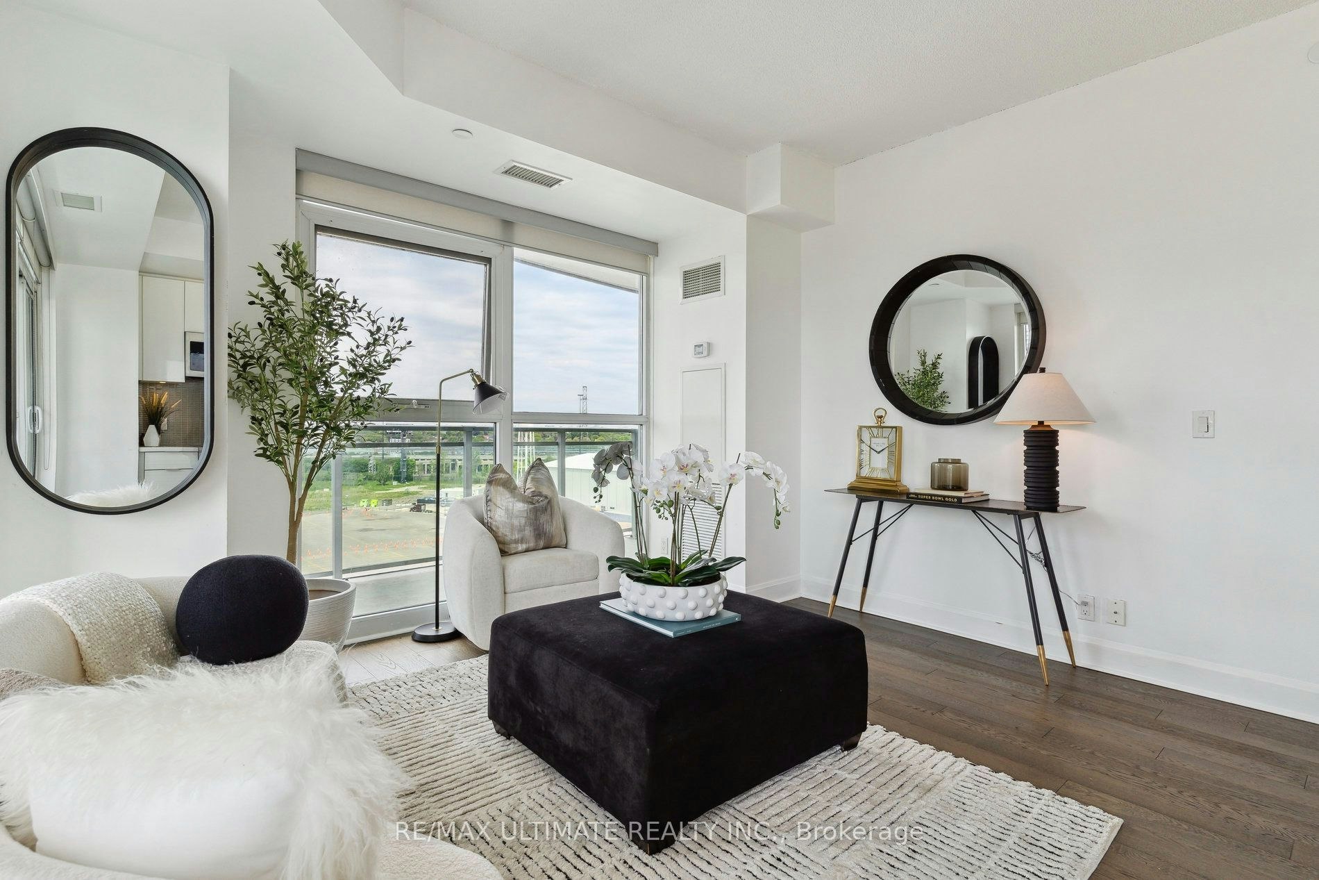 1003-33 Shore Breeze Drive, Toronto, ON, M8V 1A1 - 9